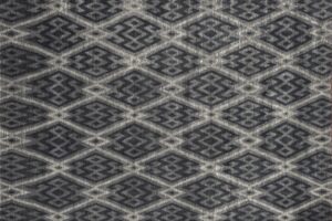 Transitional rectangular 8' 1" by 10' 1" rug with contemporary pattern from India - Charcoal & Gray
