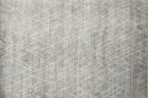 Transitional rectangular 7' 10" by 9' 10" rug with contemporary pattern from India - Light Blue