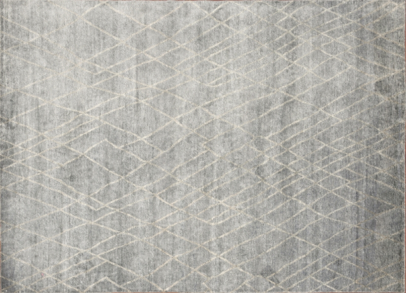 63293 Transitional rectangular 7' 10" by 9' 10" rug with contemporary pattern from India - Light Blue