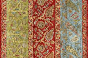 Agra square 5' 5" by 5' 5" rug from India - Red, green, blue