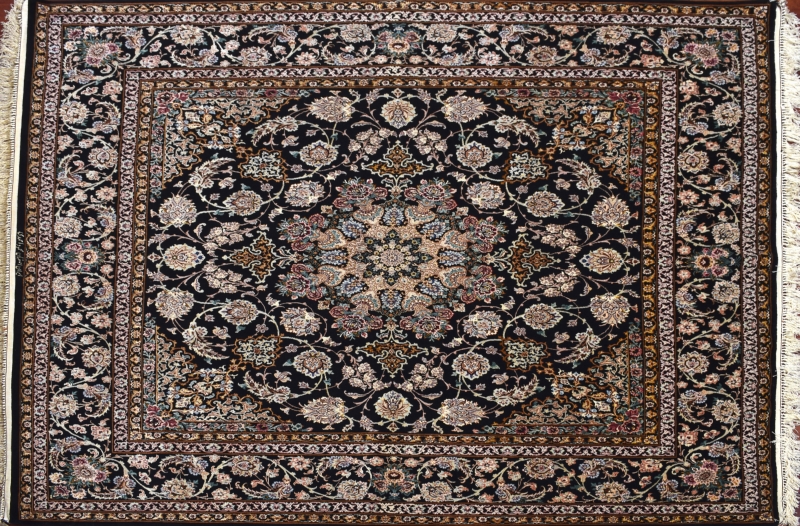 84389 Isfahan square 6' 6" by 6' 8" rug with medallion pattern from Persia-Iran